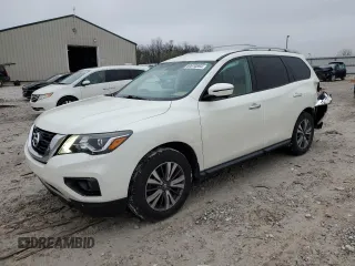 2017 Nissan Pathfinder Platinum with VIN 5N1DR2MN8HC645395, listed as a Copart auction lot 80670894 with 137,091 mi miles and Salvage Title. Bid and sale history available at carsss.com. Image 1.