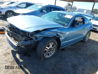 2007 Ford Mustang GT Deluxe с VIN 1ZVHT82HX75305060, выставлен на аукционе IAAI как лот 39574196 с пробегом 90 294 миль миль и . История ставок и продаж доступна на DreamBid. Изображение 18.