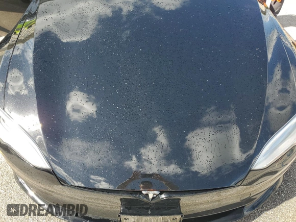 2022 Tesla Model S Plaid z VIN 5YJSA1E64NF461218, wystawiony jako Copart lot #74178794 z przebiegiem Nie podano mil oraz Szkoda całkowita • Salvage title. Historia ofert i sprzedaży dostępna na DreamBid. Obrazek 11.