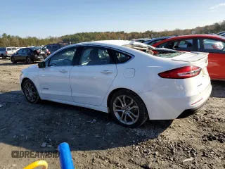 2019 Ford Fusion Hybrid Titanium with VIN 3FA6P0RU0KR181864, listed as a Copart auction lot 68120242 with 102,249 mi miles. Bid and sale history available at carsss.com. Image 2.