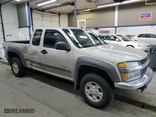 2004 Chevrolet Colorado LS Z85 with VIN 1GCDT196948134440, listed as a Copart auction lot 87057164 with 227,803 mi miles and Salvage Title. Bid and sale history available at carsss.com. Image 4.