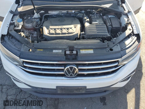 2022 Volkswagen Tiguan S with VIN 3VV1B7AXXNM120171, listed as a Copart auction lot 55880305 with 49,830 mi miles and Salvage title. Bid and sale history available at DreamBid. Image 12.