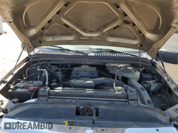 2005 Ford Super Duty F-250 XL with VIN 1FTSX205X5EA72216, listed as a Copart auction lot 71741104 with 217,205 mi miles and Salvage Title. Bid and sale history available at carsss.com. Image 12.
