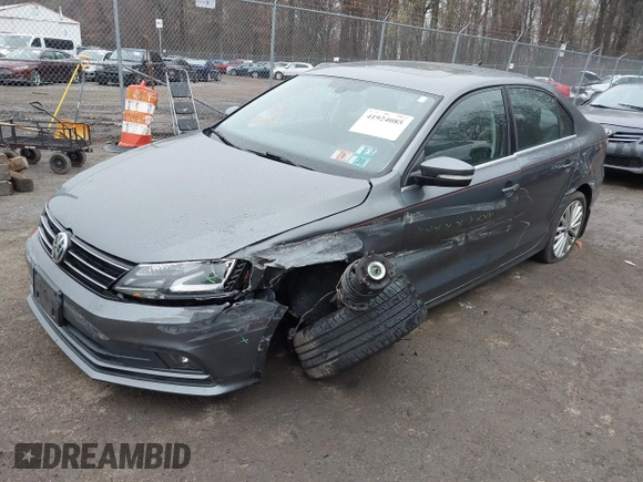 2016 Volkswagen Jetta Sedan 1.8T SEL with VIN 3VWL17AJ4GM251702, listed as a IAAI auction lot 41924085 with 93,605 mi miles. Bid and sale history available at carsss.com. Image 2.