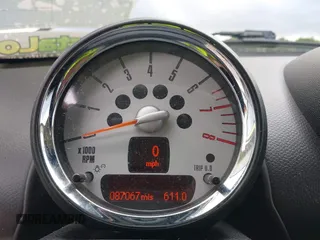 2011 MINI Countryman S z VIN WMWZC5C50BWM11267, wystawiony jako IAAI lot #42197165 z przebiegiem 87 067 mil mil oraz . Historia ofert i sprzedaży dostępna na DreamBid. Obrazek 7.