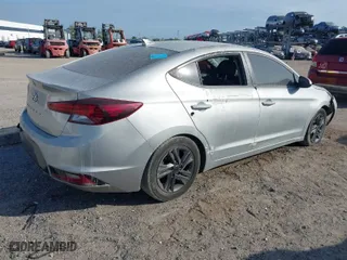 2020 Hyundai Elantra SEL with VIN 5NPD84LFXLH553487, listed as a IAAI auction lot 41154538 with 148,652 mi miles. Bid and sale history available at carsss.com. Image 4.