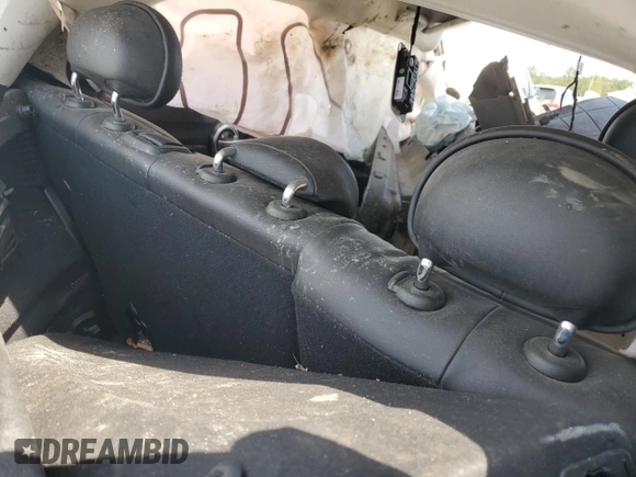 2016 FIAT 500X Lounge z VIN ZFBCFXDT8GP398717, wystawiony jako Copart lot #75928234 z przebiegiem Nie podano mil oraz Nie do naprawy • Non repairable. Historia ofert i sprzedaży dostępna na DreamBid. Obrazek 11.