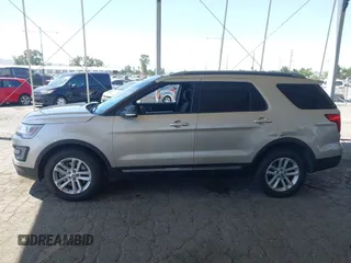 2017 Ford Explorer XLT z VIN 1FM5K7D85HGD89676, wystawiony jako IAAI lot #42313283 z przebiegiem 89 358 mil mil oraz . Historia ofert i sprzedaży dostępna na DreamBid. Obrazek 14.
