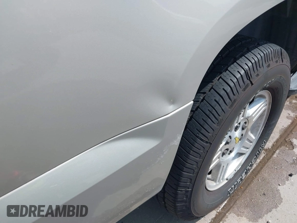 2008 Chevrolet Tahoe LS with VIN 1GNFC13C18R185820, listed as a IAAI auction lot 42662827 with 186,500 mi miles and . Bid and sale history available at DreamBid. Image 21.