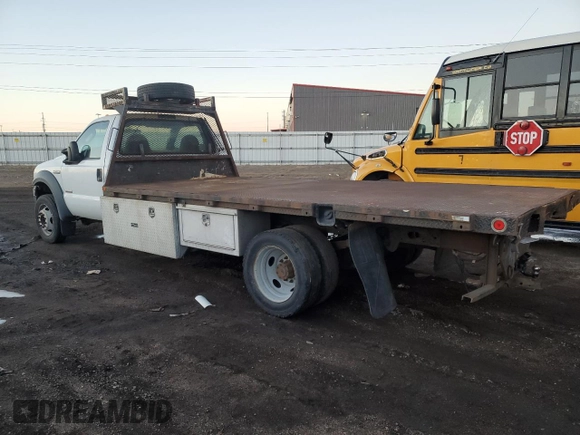 2005 Ford F-450 with VIN 1FDXF46P65ED12547, listed as a Copart auction lot 43158715 with 230,920 mi miles and Salvage title. Bid and sale history available at DreamBid. Image 2.