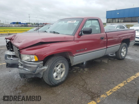 1996 Dodge 1500 z VIN 1B7HC16Y2TJ139882, wystawiony jako Copart lot #57718955 z przebiegiem 108 136 mil mil oraz Czysty tytuł • Clean title. Historia ofert i sprzedaży dostępna na DreamBid. Obrazek 1.