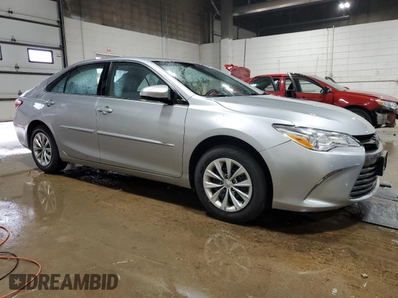2017 Toyota Camry XLE with VIN 4T1BF1FK4HU392454, listed as a Copart auction lot 48086705 with 86,337 mi miles and Salvage Title. Bid and sale history available at carsss.com. Image 4.