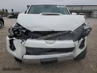2022 Toyota 4Runner TRD Off Road Premium with VIN JTERU5JR5N6077033, listed as a Copart auction lot 45323235 with 33,746 mi miles and Salvage Title. Bid and sale history available at carsss.com. Image 5.