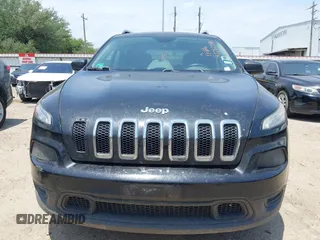 2015 Jeep Cherokee Sport z VIN 1C4PJLAB6FW608026, wystawiony jako IAAI lot #42282284 z przebiegiem Nie podano mil oraz . Historia ofert i sprzedaży dostępna na DreamBid. Obrazek 11.