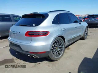 2018 Porsche Macan S with VIN WP1AB2A55JLB36398, listed as a IAAI auction lot 42094742 with 97,376 mi miles and . Bid and sale history available at DreamBid. Image 4.
