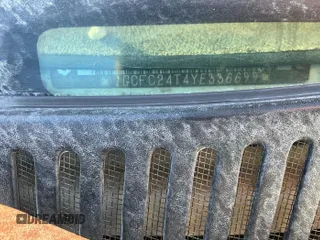 2000 Chevrolet Silverado 2500 z VIN 1GCFC24T4YE336699, wystawiony jako IAAI lot #42294671 z przebiegiem Nie podano mil oraz . Historia ofert i sprzedaży dostępna na DreamBid. Obrazek 1.