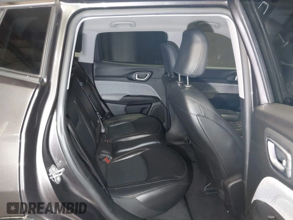 2022 Jeep Compass Latitude Lux с VIN 3C4NJDFB0NT117963, выставлен на аукционе IAAI как лот 42146133 с пробегом 57 003 миль миль и . История ставок и продаж доступна на DreamBid. Изображение 8.