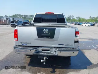 2010 Nissan Titan SE with VIN 1N6BA0ED3AN324773, listed as a IAAI auction lot 41982313 with 270,002 mi miles. Bid and sale history available at carsss.com. Image 16.