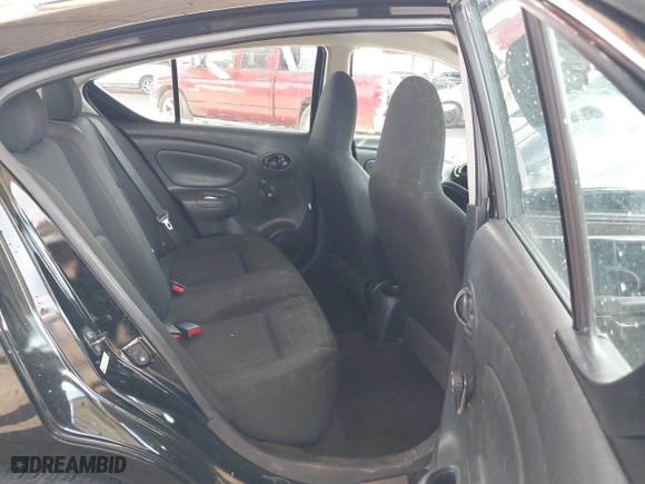 2015 Nissan Versa SV with VIN 3N1CN7AP1FL922441, listed as a IAAI auction lot 41767174 with 95,840 mi miles. Bid and sale history available at carsss.com. Image 8.