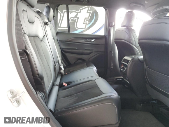 2025 Jeep Grand Cherokee Altitude z VIN 1C4RJHAG2S8656915, wystawiony jako Copart lot #58427515 z przebiegiem 6 656 mil mil oraz Szkoda całkowita • Salvage title. Historia ofert i sprzedaży dostępna na DreamBid. Obrazek 10.