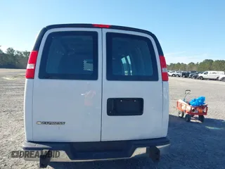 2021 Chevrolet Express Cargo with VIN 1GCWGAF7XM1205308, listed as a IAAI auction lot 41829936 with 64,548 mi miles and . Bid and sale history available at DreamBid. Image 17.
