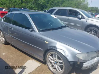 2005 BMW 3 Series 330Ci with VIN WBABD53495PL15593, listed as a IAAI auction lot 42033635 with Not Provided miles and . Bid and sale history available at carsss.com. Image 6.