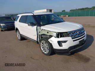 2018 Ford Explorer XLT with VIN 1FM5K8D80JGA97851, listed as a IAAI auction lot 42395795 with 133,137 mi miles and . Bid and sale history available at DreamBid. Image 1.