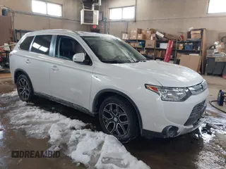 2015 Mitsubishi Outlander GT z VIN JA4JZ4AX6FZ012827, wystawiony jako IAAI lot #41615283 z przebiegiem 118 211 mil mil oraz . Historia ofert i sprzedaży dostępna na DreamBid. Obrazek 1.