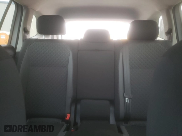 2018 Volkswagen Tiguan S with VIN 3VV1B7AX5JM095111, listed as a Copart auction lot 49088375 with 58,042 mi miles and Salvage title. Bid and sale history available at DreamBid. Image 10.