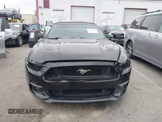 2015 Ford Mustang GT Premium z VIN 1FATP8FF8F5327105, wystawiony jako IAAI lot #42193645 z przebiegiem 105 347 mil mil oraz . Historia ofert i sprzedaży dostępna na DreamBid. Obrazek 13.