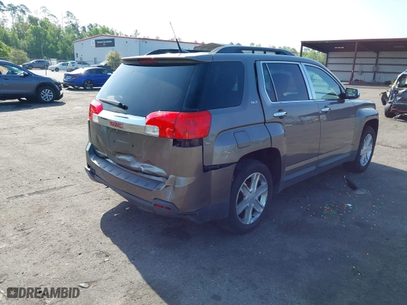 2012 GMC Terrain SLT-1 with VIN 2GKALUEK8C6380606, listed as a IAAI auction lot 41935243 with 123,243 mi miles. Bid and sale history available at carsss.com. Image 4.