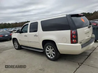 2012 GMC Yukon XL Denali with VIN 1GKS2MEF5CR284219, listed as a Copart auction lot 85585714 with 202,387 mi miles and Salvage Title. Bid and sale history available at carsss.com. Image 2.