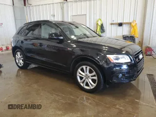 2015 Audi SQ5 Premium Plus with VIN WA1CGAFPXFA095148, listed as a Copart auction lot 52700985 with 77,576 mi miles and Clean Title. Bid and sale history available at carsss.com. Image 4.