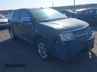 2010 Lincoln MKX with VIN 2LMDJ8JC3ABJ17464, listed as a IAAI auction lot 41775956 with 281,433 mi miles. Bid and sale history available at carsss.com. Image 1.