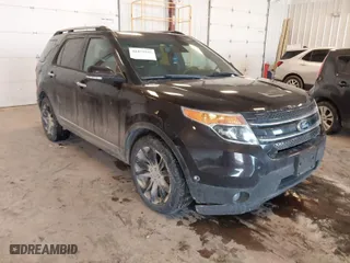 2014 Ford Explorer Limited with VIN 1FM5K8F83EGC41105, listed as a IAAI auction lot 41452555 with 152,193 mi miles. Bid and sale history available at carsss.com. Image 1.