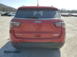 2020 Jeep Compass Latitude with VIN 3C4NJDBB6LT150324, listed as a Copart auction lot 49298845 with 44,160 mi miles and Salvage Title. Bid and sale history available at DreamBid. Image 6.