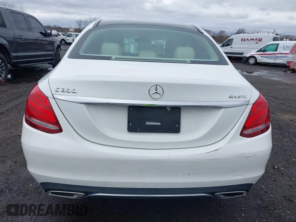 2015 Mercedes-Benz C-Class C 300 Luxury with VIN 55SWF4KBXFU052095, listed as a IAAI auction lot 41792142 with 104,177 mi miles. Bid and sale history available at carsss.com. Image 16.