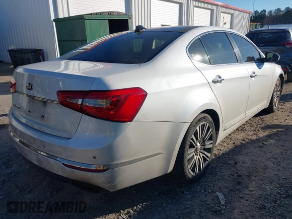 2015 Kia Cadenza Premium with VIN KNALN4D77F5170135, listed as a IAAI auction lot 41310337 with 237,376 mi miles. Bid and sale history available at carsss.com. Image 4.