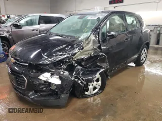 2018 Chevrolet Trax LS with VIN 3GNCJKSB4JL152055, listed as a Copart auction lot 45008015 with 98,522 mi miles and Salvage Title. Bid and sale history available at carsss.com. Image 1.