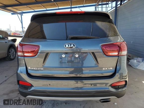 2020 Kia Sorento EX with VIN 5XYPH4A5XLG670632, listed as a Copart auction lot 57707785 with 70,195 mi miles and Salvage title. Bid and sale history available at DreamBid. Image 6.