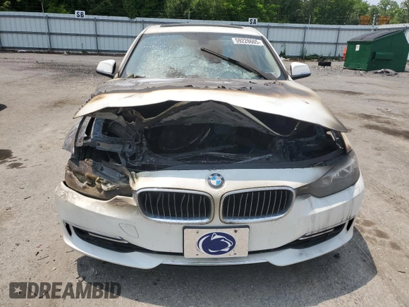 2013 BMW 3 Series 328i xDrive with VIN WBA3B5C55DF592149, listed as a Copart auction lot 59228605 with Not provided miles and Salvage title. Bid and sale history available at DreamBid. Image 5.
