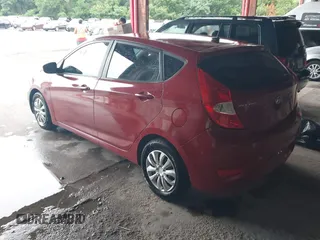 2013 Hyundai Accent GS z VIN KMHCT5AE1DU118161, wystawiony jako IAAI lot #42470062 z przebiegiem 161 903 mil mil oraz . Historia ofert i sprzedaży dostępna na DreamBid. Obrazek 3.