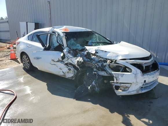 2015 Nissan Altima 2.5 S with VIN 1N4AL3AP7FC447835, listed as a Copart auction lot 87195444 with 137,145 mi miles and Non Repairable. Bid and sale history available at carsss.com. Image 4.