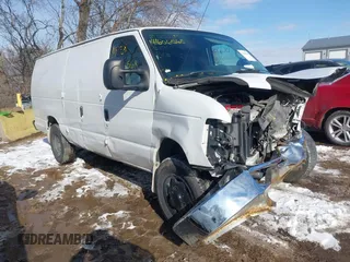 2012 Ford Econoline Cargo Super Duty Commercial z VIN 1FTSS3EL1CDB06705, wystawiony jako IAAI lot #41606568 z przebiegiem 267 643 mil mil oraz . Historia ofert i sprzedaży dostępna na DreamBid. Obrazek 1.