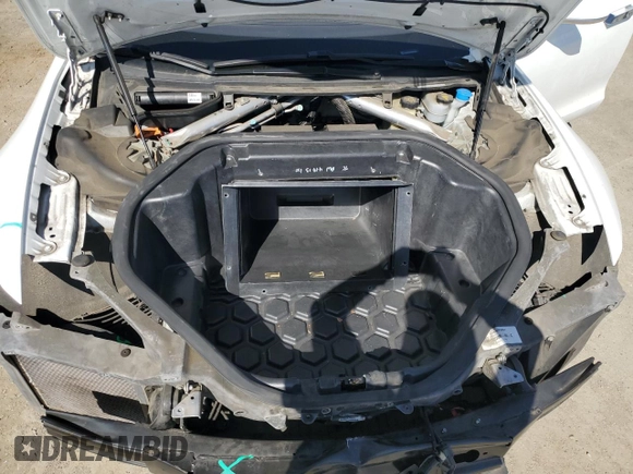 2013 Tesla Model S with VIN 5YJSA1AC7DFP10881, listed as a Copart auction lot 61485235 with 107,032 mi miles and Salvage title. Bid and sale history available at DreamBid. Image 11.