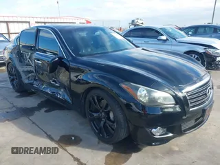 2013 Infiniti M37 with VIN JN1BY1AP8DM512206, listed as a IAAI auction lot 41346500 with 147,739 mi miles. Bid and sale history available at carsss.com. Image 1.