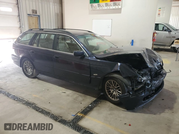 2001 BMW 5 Series 525i with VIN WBADS43421GD84986, listed as a Copart auction lot 64464735 with Not provided miles and Salvage title. Bid and sale history available at DreamBid. Image 4.