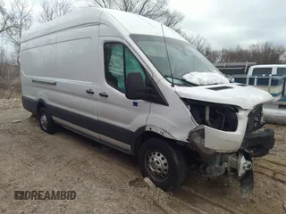 2022 Ford Transit Cargo with VIN 1FTBR3U84NKA63761, listed as a IAAI auction lot 41100280 with 90,993 mi miles and . Bid and sale history available at DreamBid. Image 1.