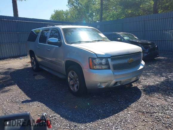 2013 Chevrolet Suburban LT с VIN 1GNSKJE7XDR103661, выставлен на аукционе IAAI как лот 42789275 с пробегом 181 234 миль миль и . История ставок и продаж доступна на DreamBid. Изображение 1.