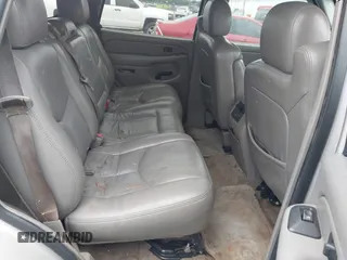 2005 Chevrolet Tahoe Z71 с VIN 1GNEC13T45R250618, выставлен на аукционе IAAI как лот 42678169 с пробегом 273 810 миль миль и . История ставок и продаж доступна на DreamBid. Изображение 8.